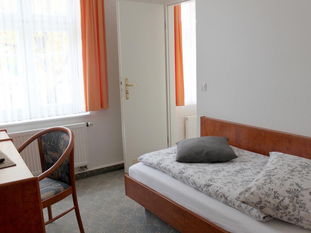 Parkhotel & Kurcafe Bad Sassendorf Habitación foto